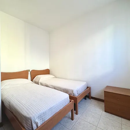 Carnelos Family - Carraro Immobiliare Лидо-ди-Езоло